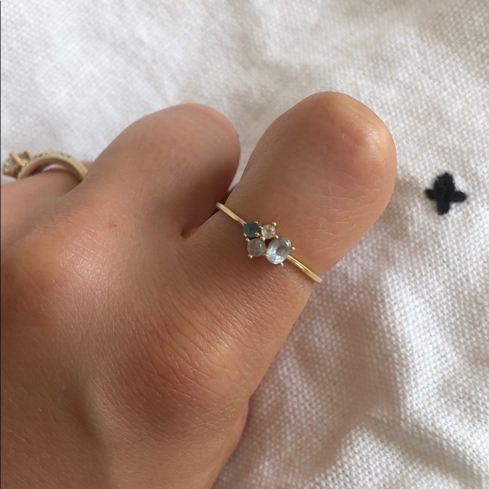 Adorable size 7 14k gold gemstone cluster ring
